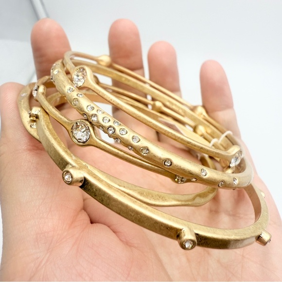 NWT Lia Sophia “For You” Set of 5 Matte Gold Tone w/Crystals Bangles - Picture 1 of 10